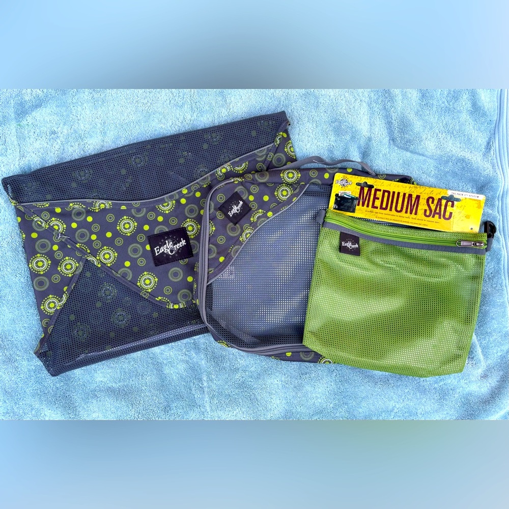 Eagle Creek packing set for luggage folder, cube, sac great for travel, vacation